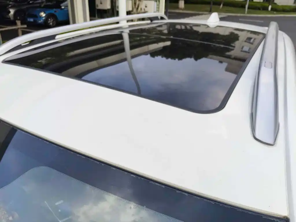 Фото 6 - Jeep Cherokee