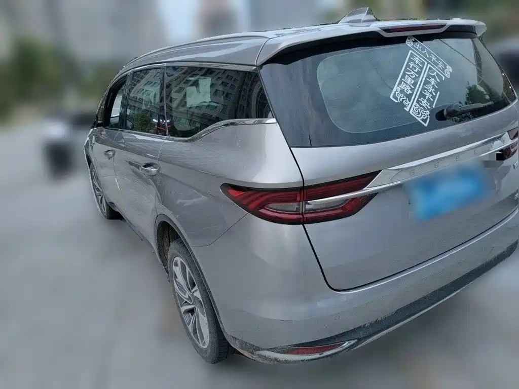 Фото 25 - Geely Jiaji