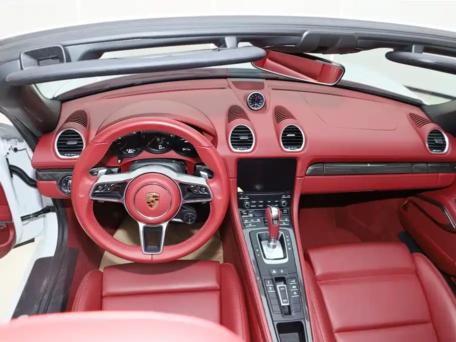 Porsche 718 2022 Boxster 2.0T фото 3