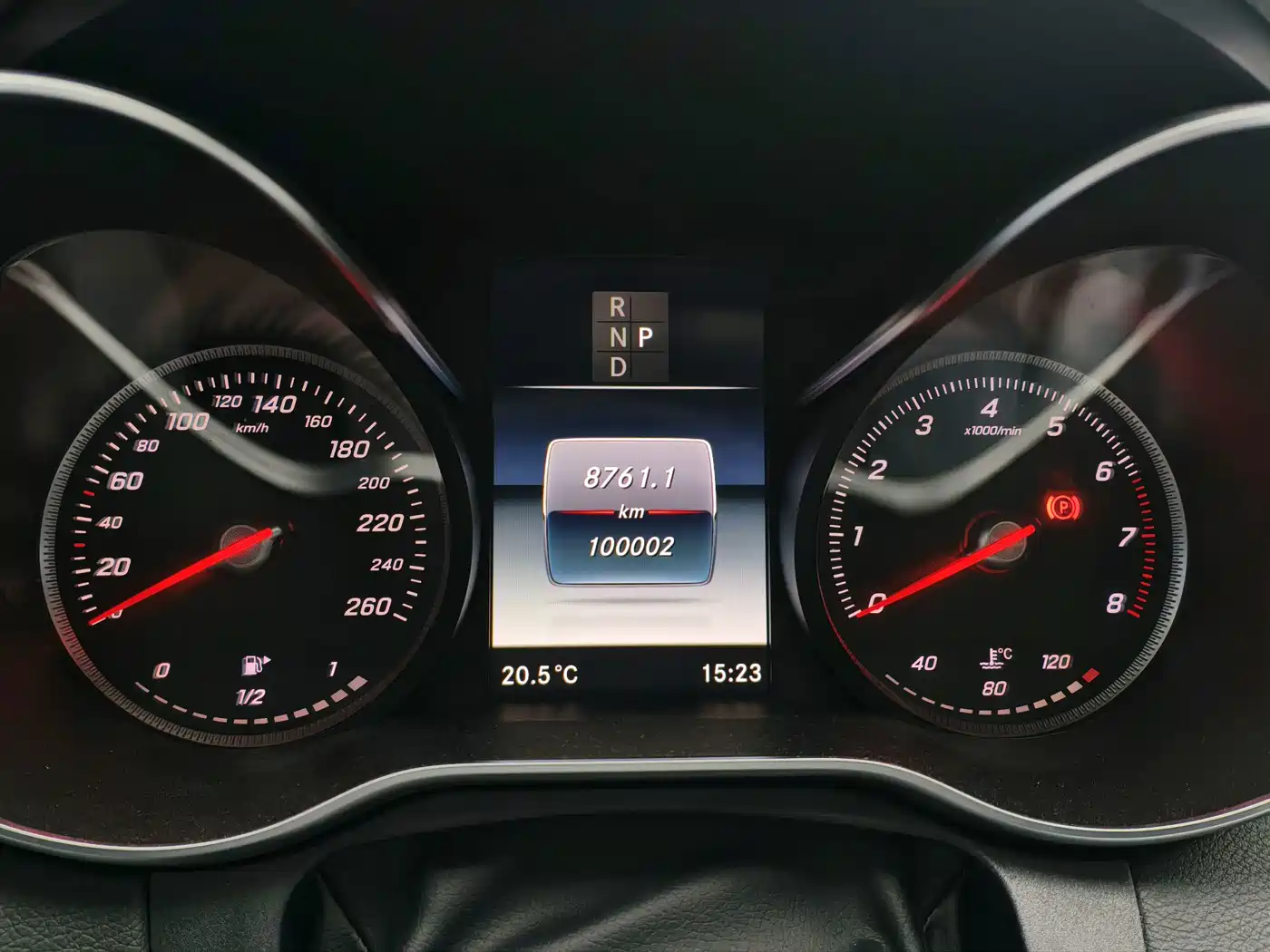 Photo 20 - Mercedes-Benz C-Class