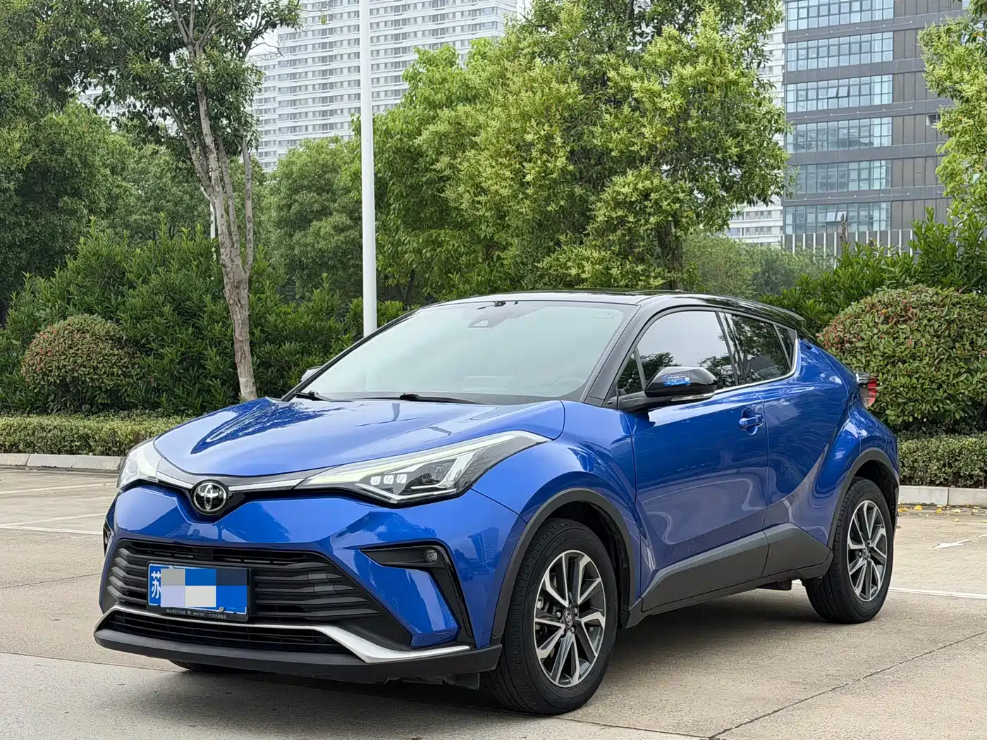 Toyota IZOA 2021 2.0L Yichi Edition фото 2