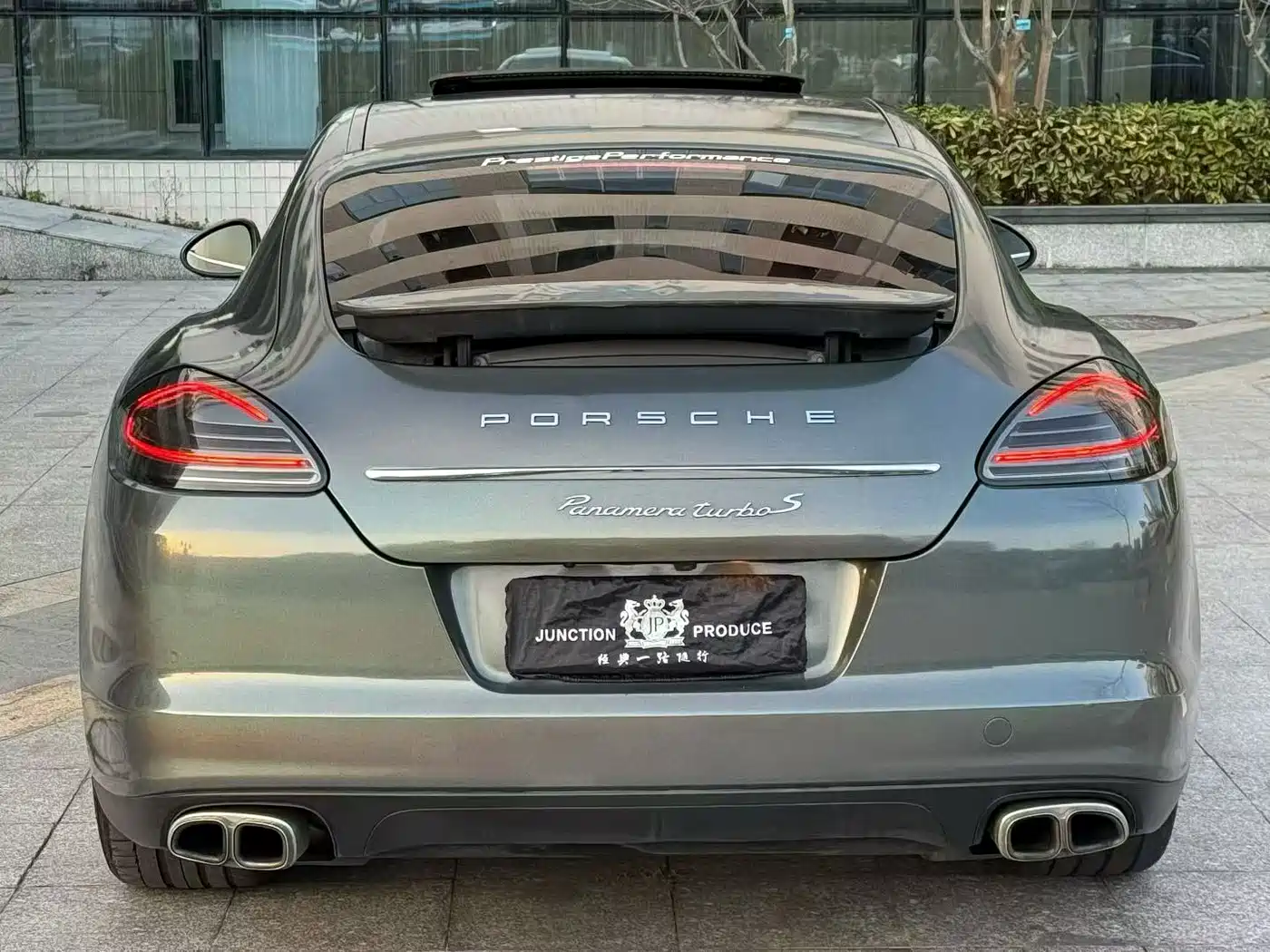 Porsche Panamera 2010 Model Panamera 4S 4.8L фото 4
