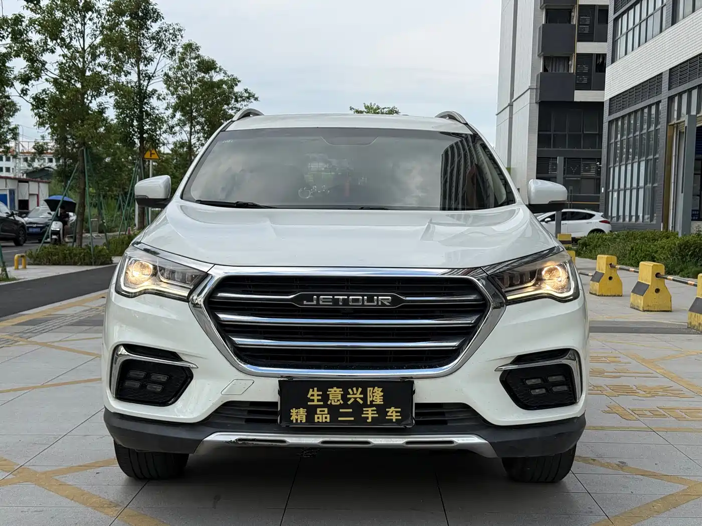 Jetour X90 2019 2019 1.5T Auto Joy 5-seater China V