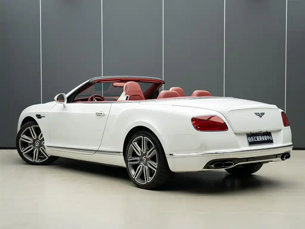 Bentley Continental 2017 4.0T GT V8 Convertible фото 3