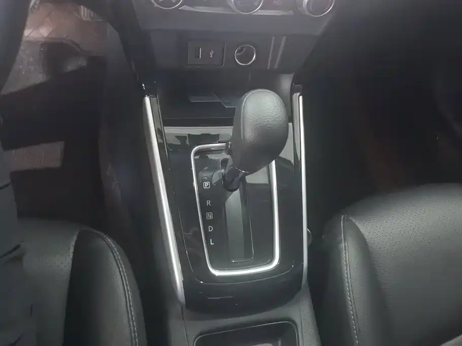 Nissan SYLPHY, миниатюра 16