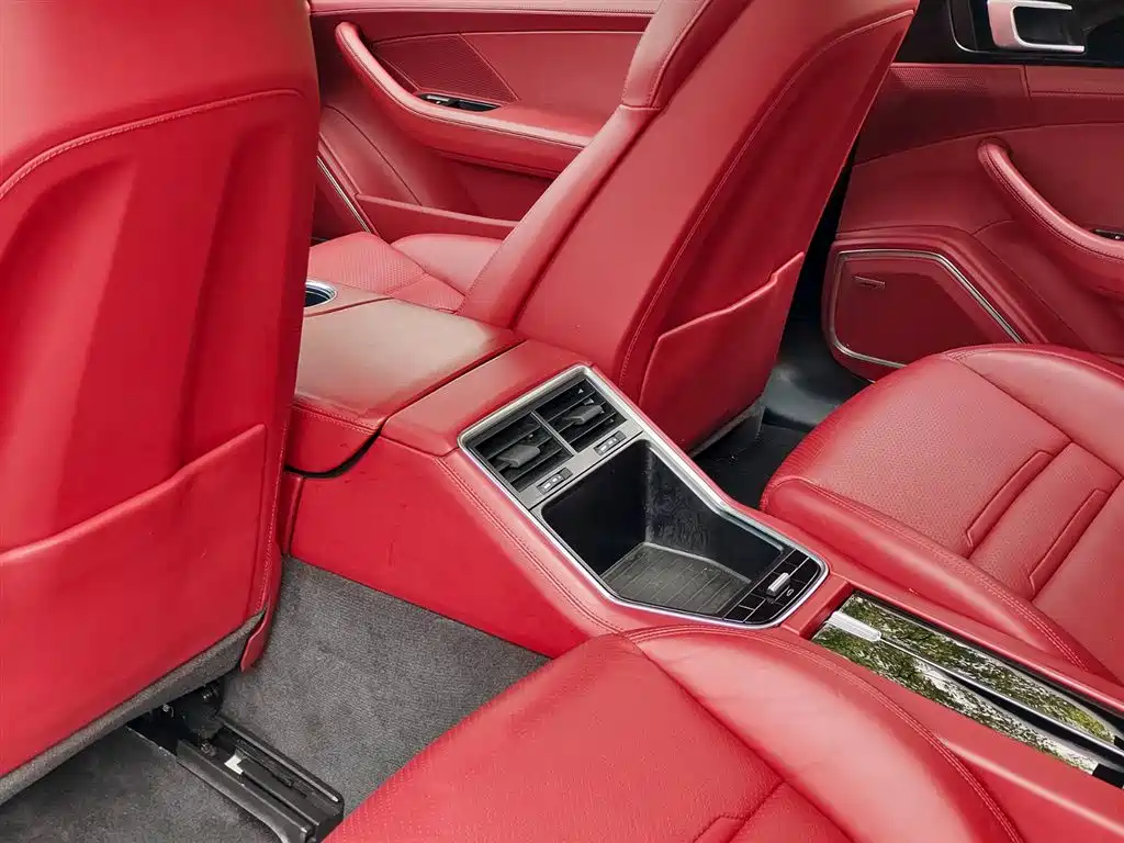 Porsche Panamera 2017 Panamera 3.0T фото 9