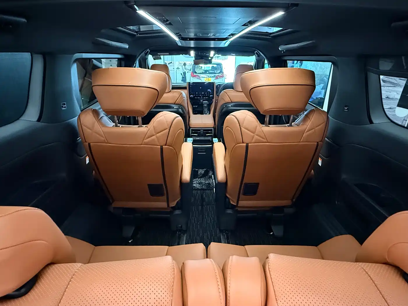 Toyota Alphard 2026 2024 Hybrid 2.5L Ultimate Enjoyment Edition