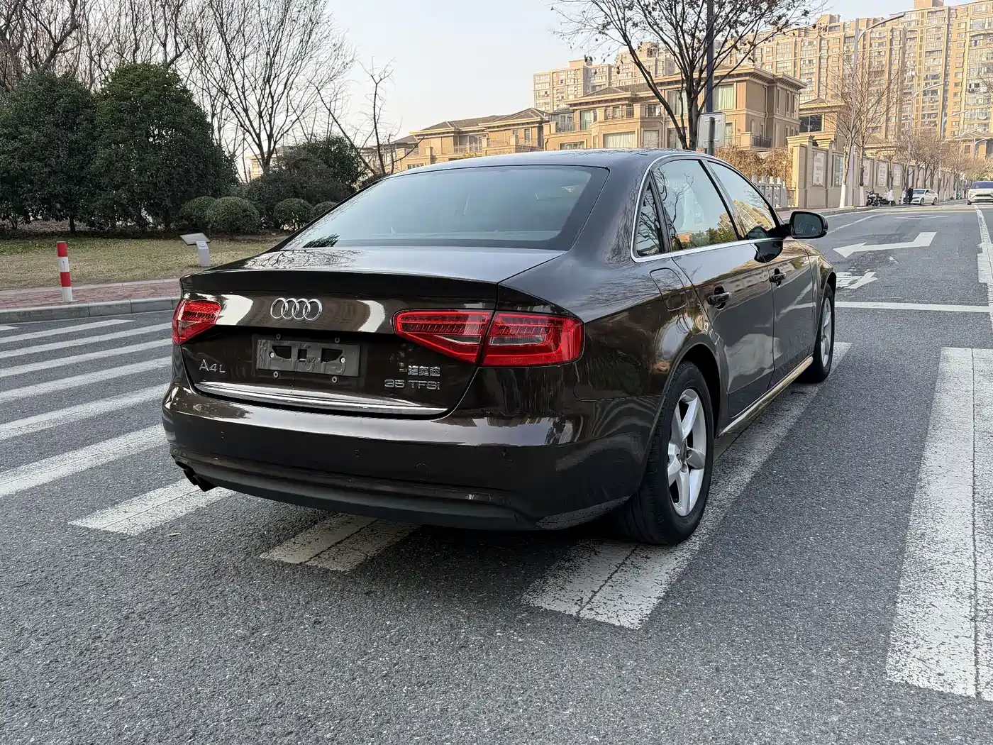 Audi A4L 2013 35 TFSI Automatic Standard фото 7