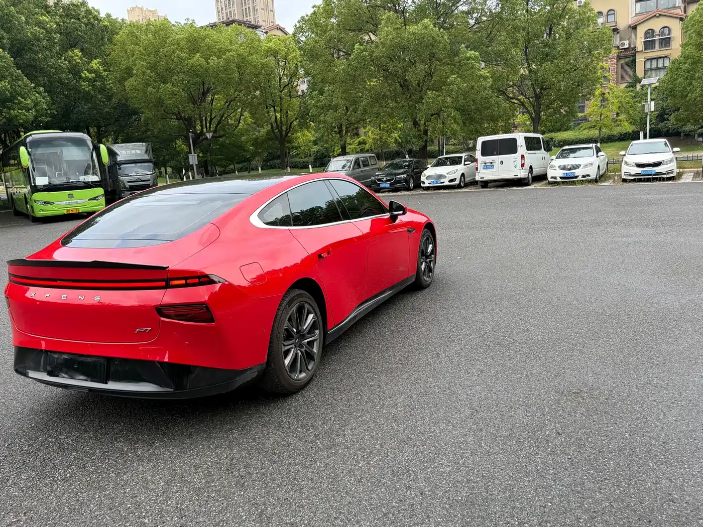 Фото 6 - XPeng P7