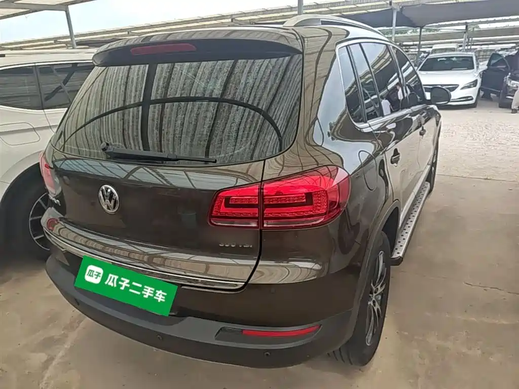 Volkswagen Tiguan 2015 1.8TSI Automatic 2WD Highline фото 7