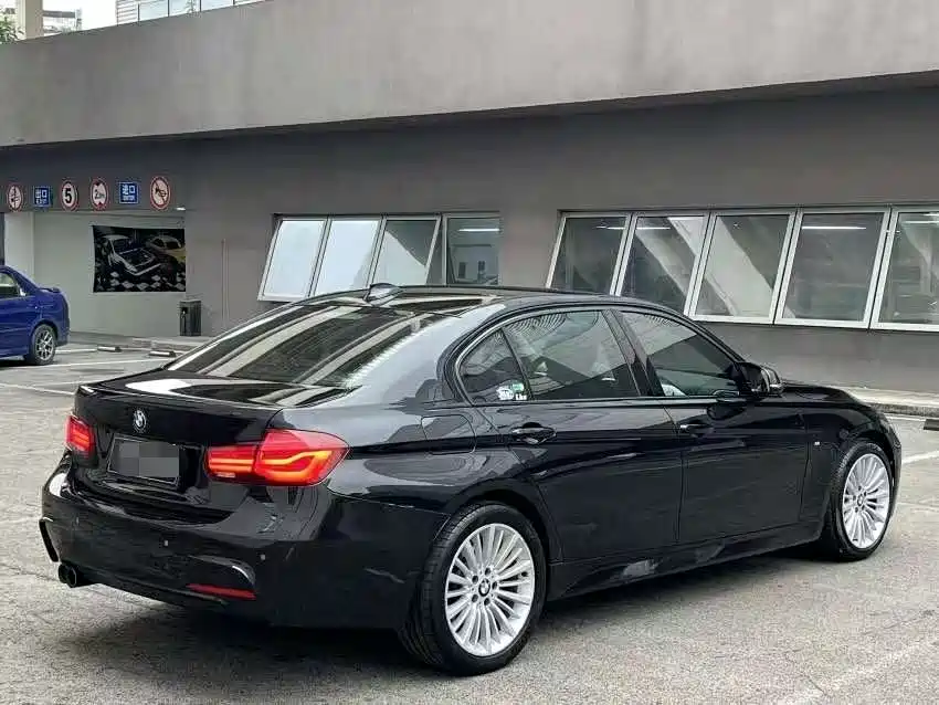 Фото 7 - BMW 3 Series