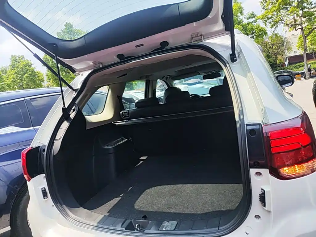 Mitsubishi Outlander 2017 2016 2.4L 4WD Elite Edition 5-seater