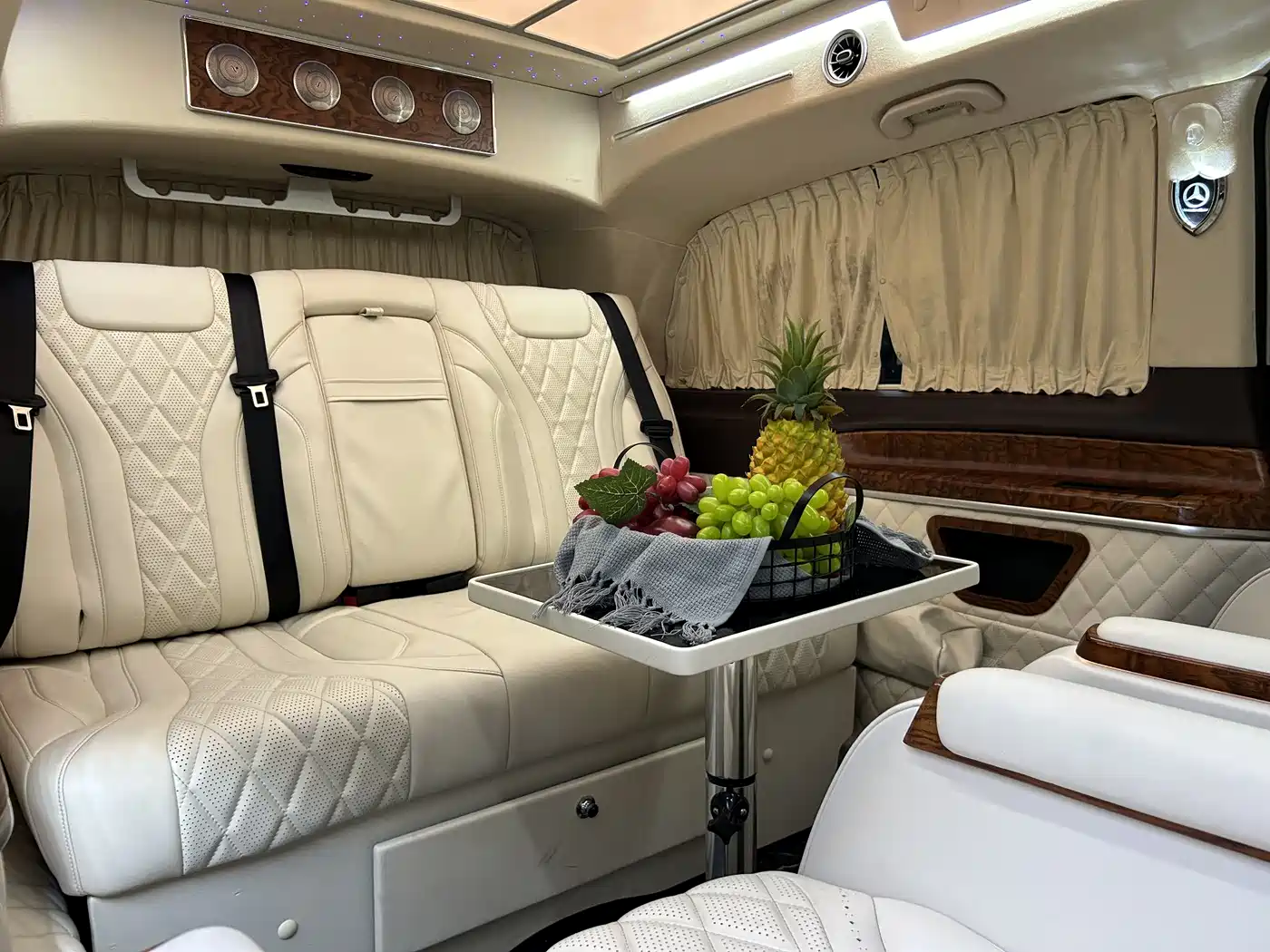 Mercedes-Benz V-Class 2021 V 260 L Long Wheelbase Luxury Edition фото 33