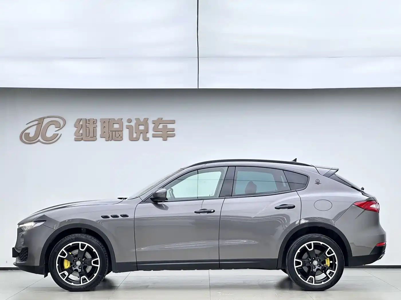 Maserati Levante 2017 2016 3.0T Standard