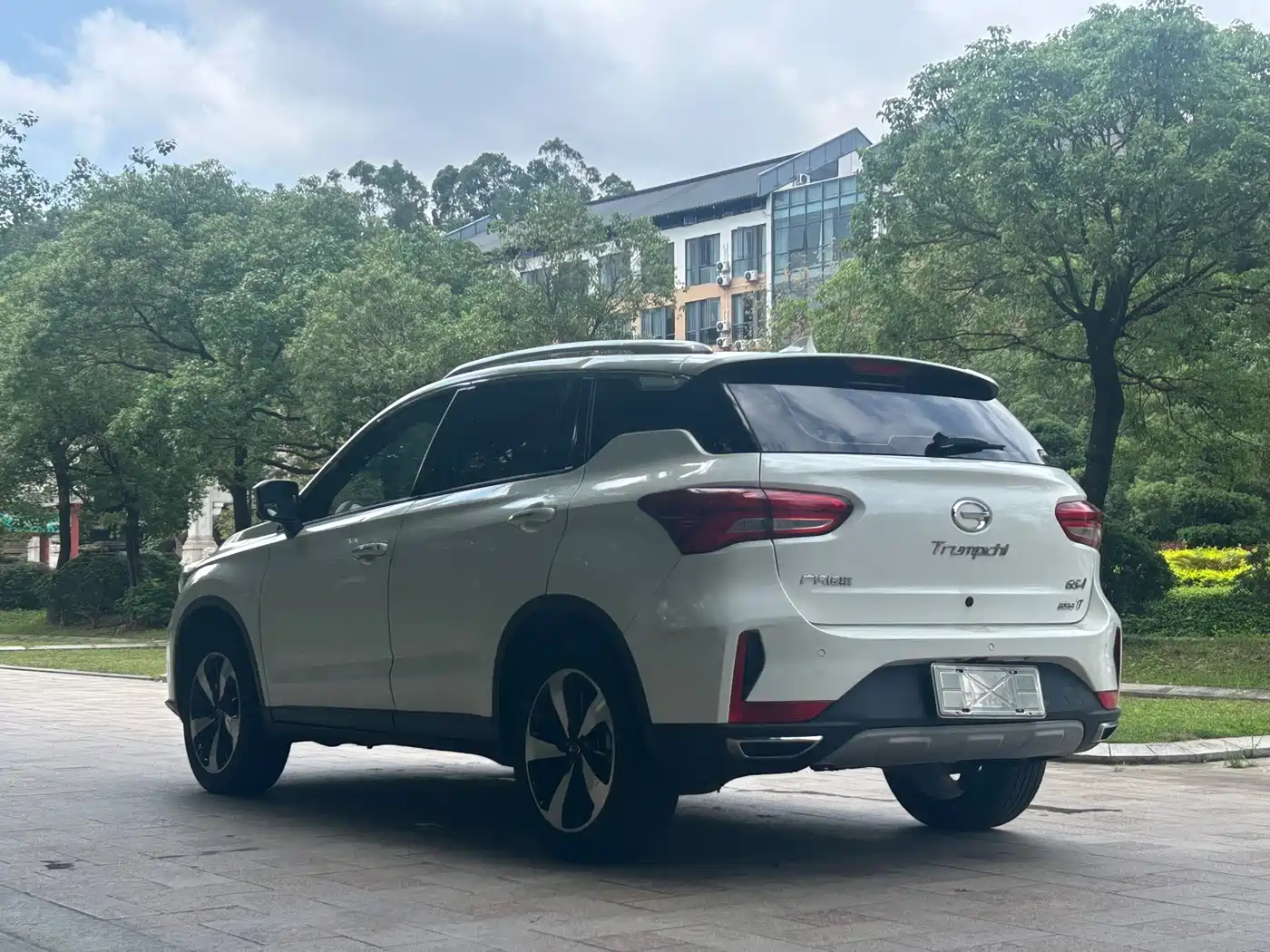 GAC Trumpchi Trumpchi GS4 2018 235T Auto 2WD Supreme Edition фото 6