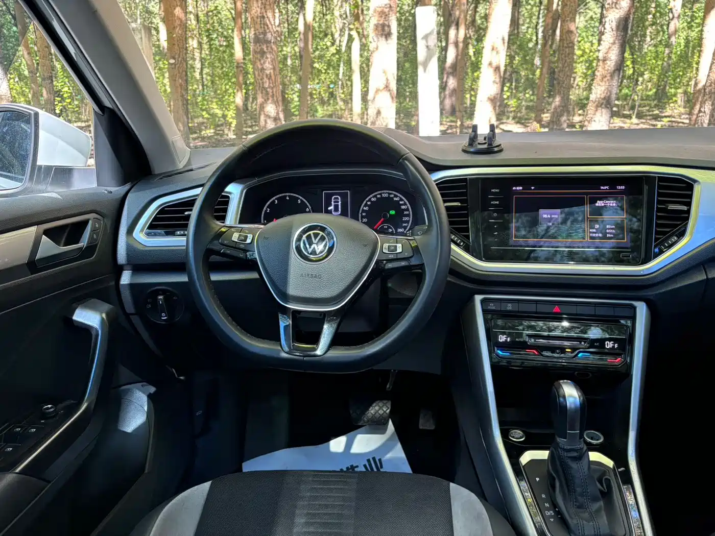 Volkswagen T-Roc, миниатюра 16