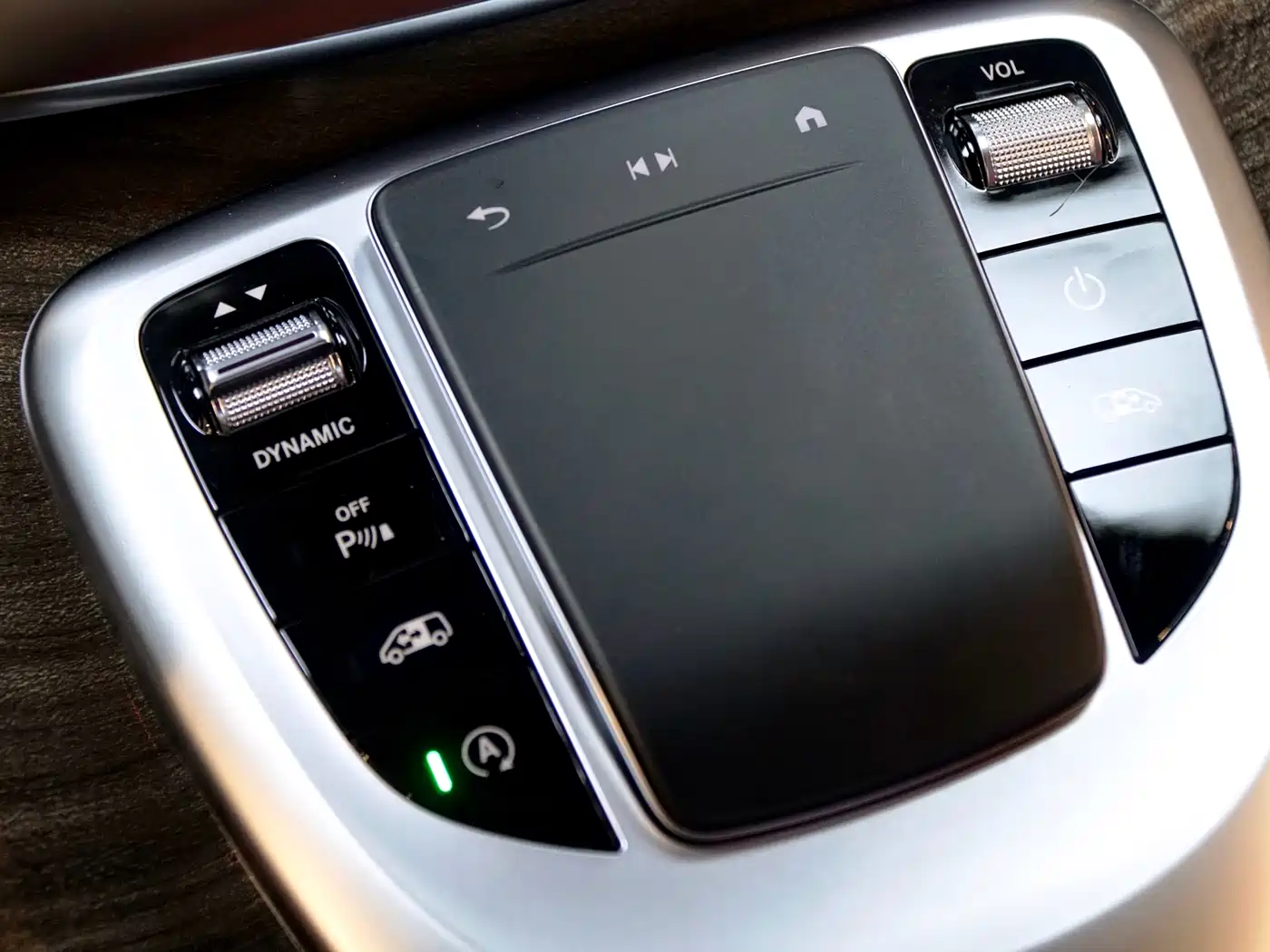 MERCEDES-BENZ V CLASS