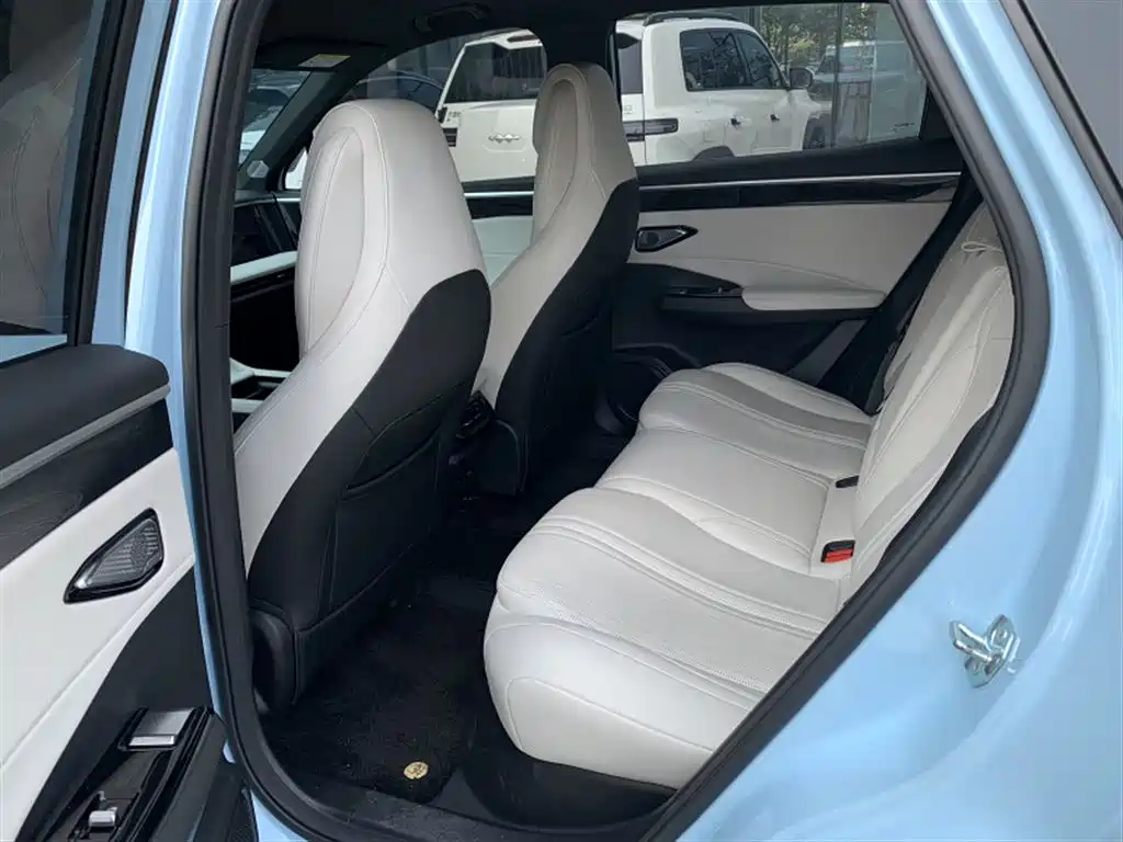 Geely Galaxy Galaxy L7 2023 2023 1.5T 115km Starship