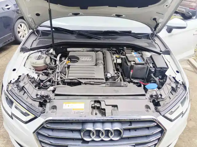 Audi A3 2020 Limousine 35 TFSI Progressive Type China VI — фото 3