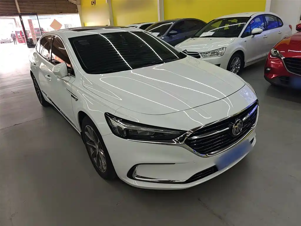 Buick LaCrosse 2019 28T Luxury Edition фото 4