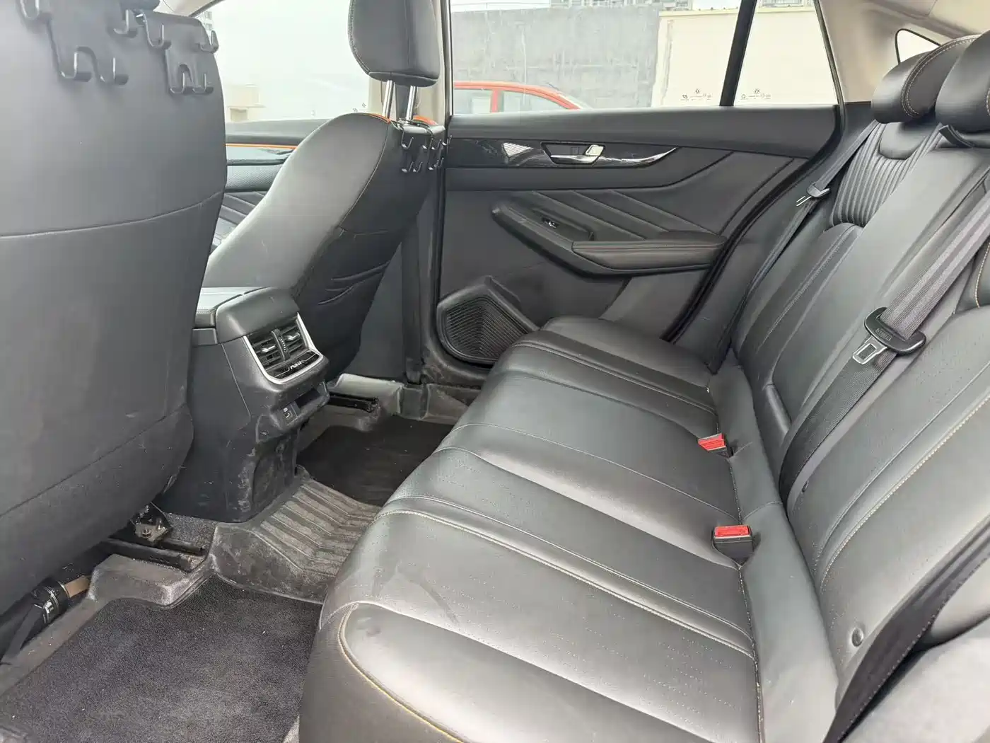 DONGFENG YI HYUN MAX