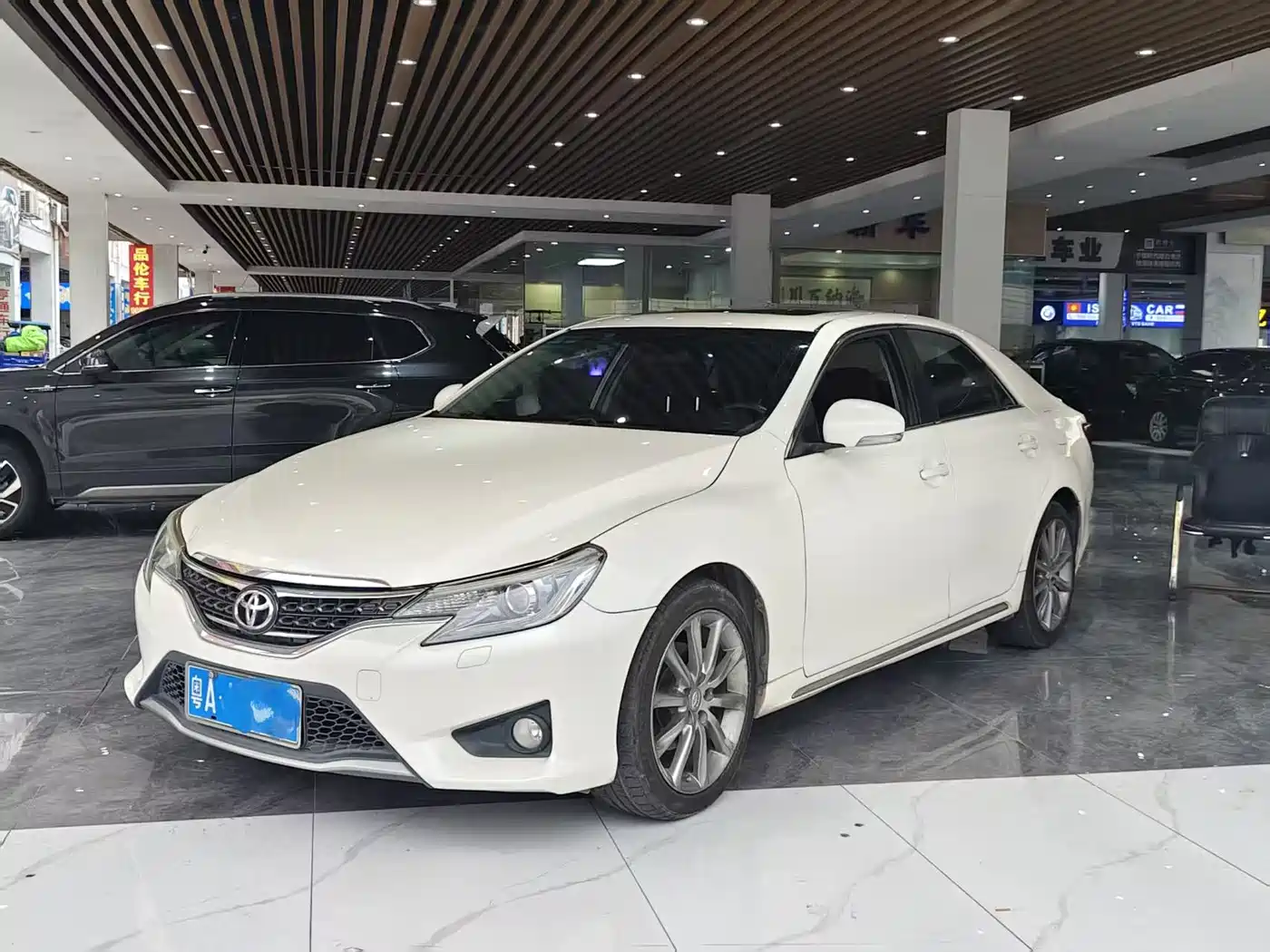Toyota Reiz 2013 2.5V Premium Edition