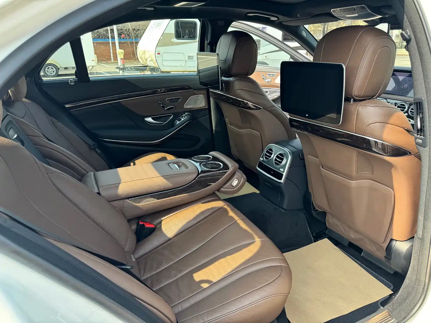 Mercedes-Benz S-Class 2018 S 320 L фото 17