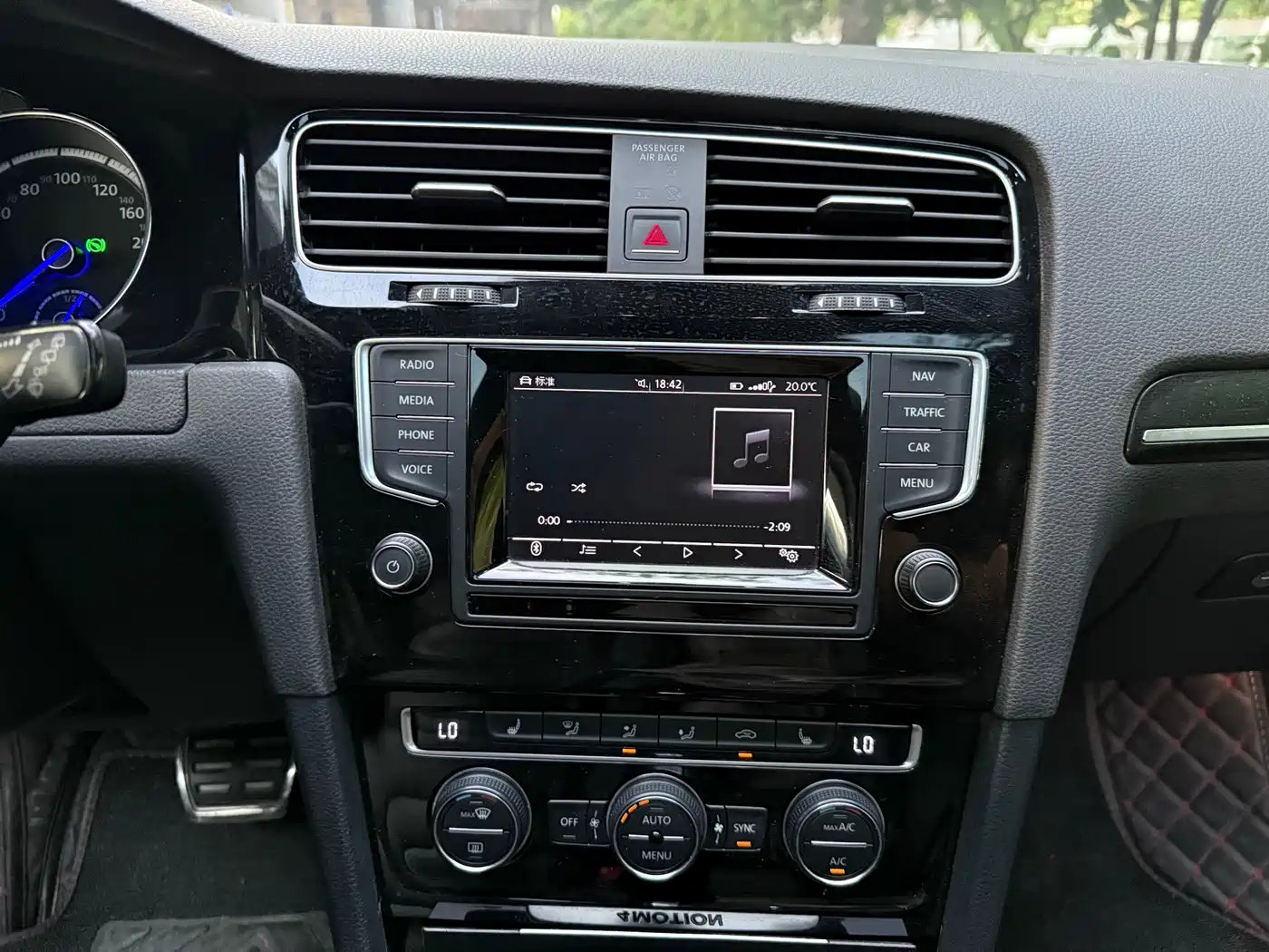 Volkswagen Golf (Import) 2015 2.0TSI R фото 14