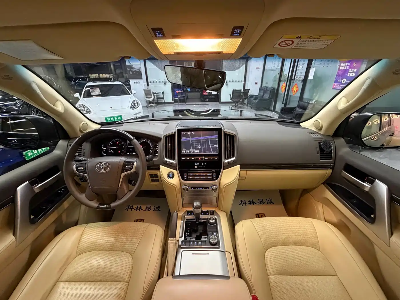 Toyota Land Cruiser 2016 4.0L Automatic VX-R фото 15