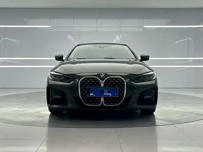 BMW 4
