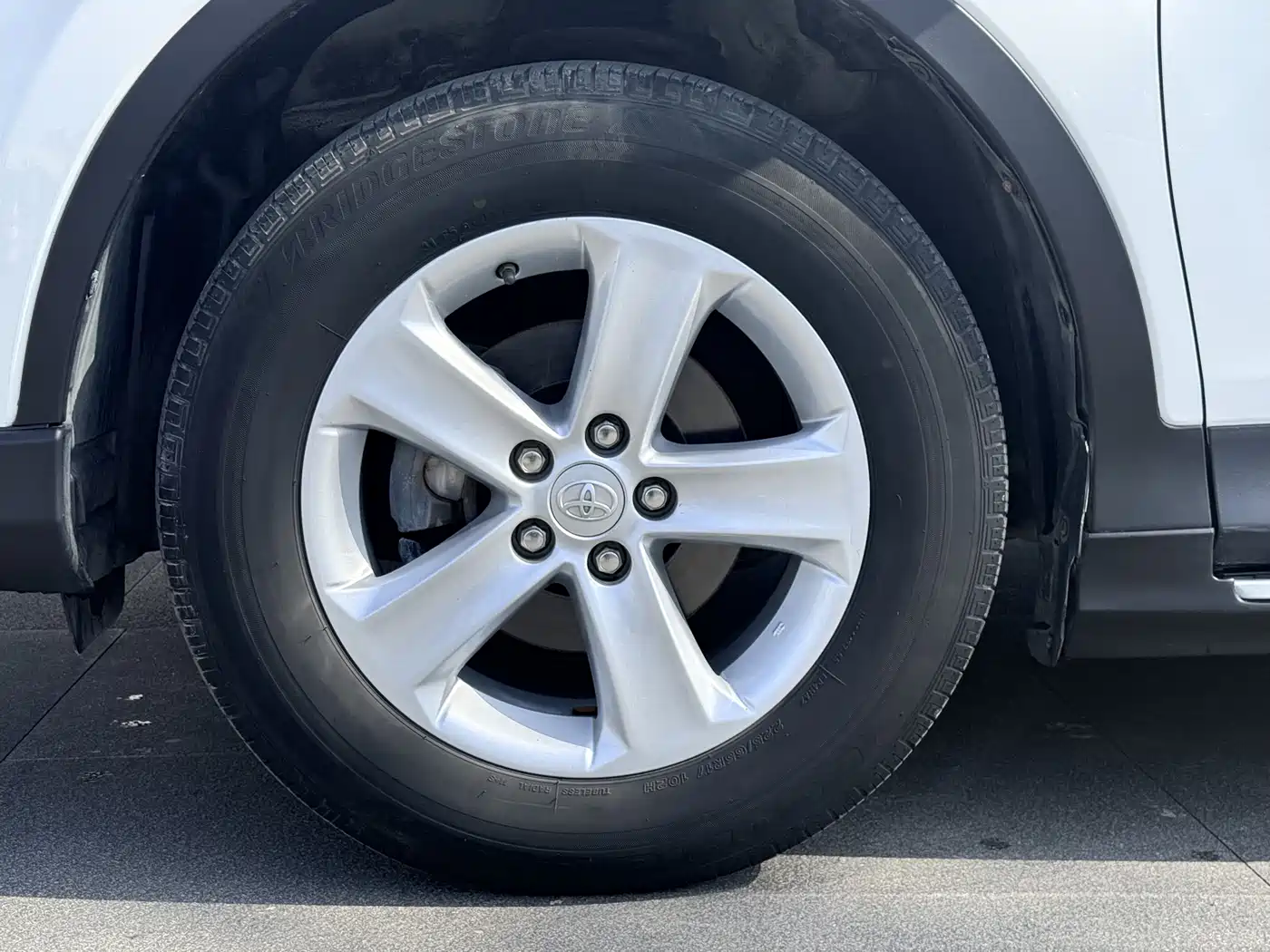 Toyota RAV4 Rongfang 2013 2.0L CVT 4WD Pioneer фото 9