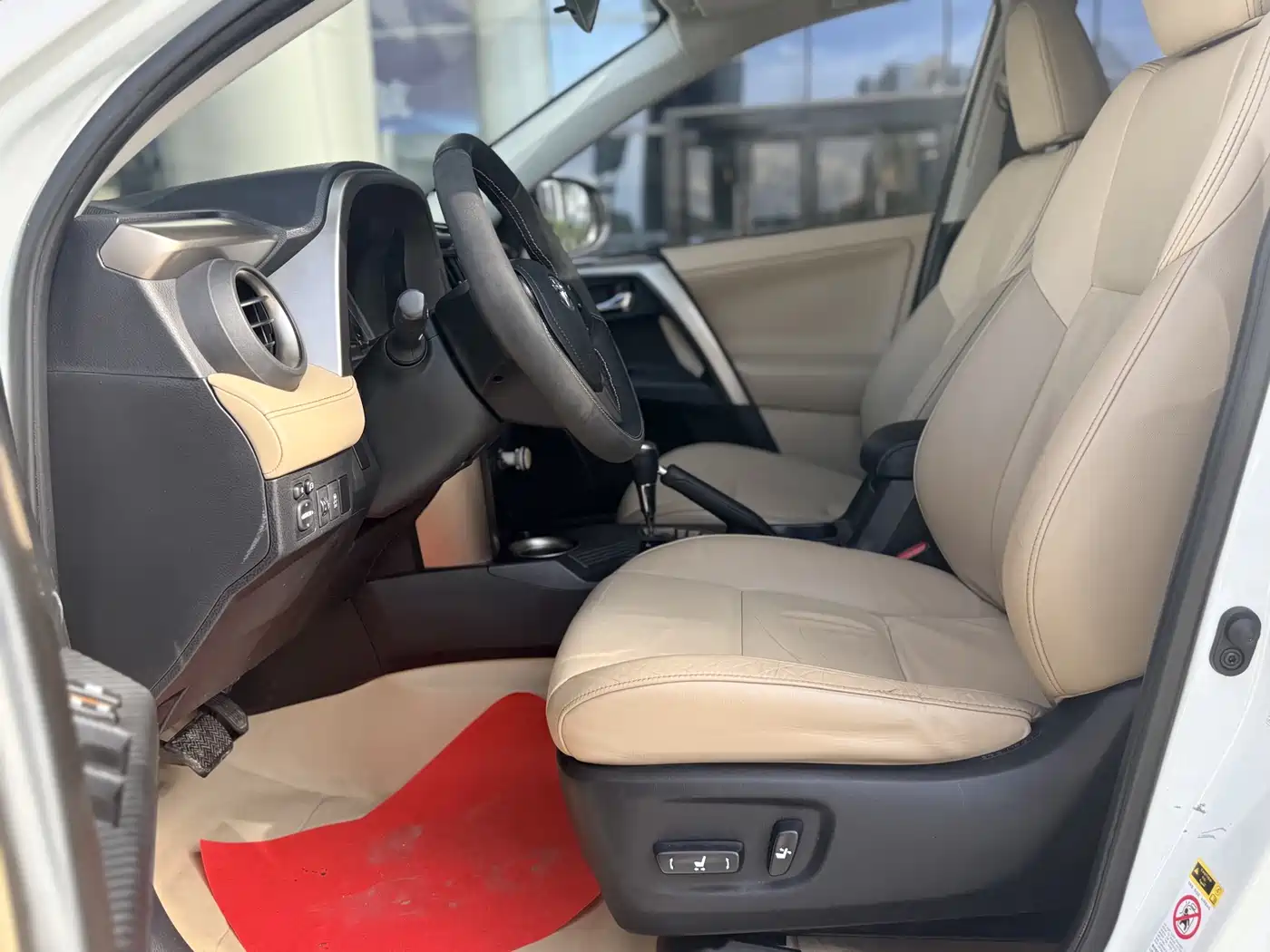 Toyota RAV4 Rongfang 2013 2.0L CVT 4WD Pioneer фото 13