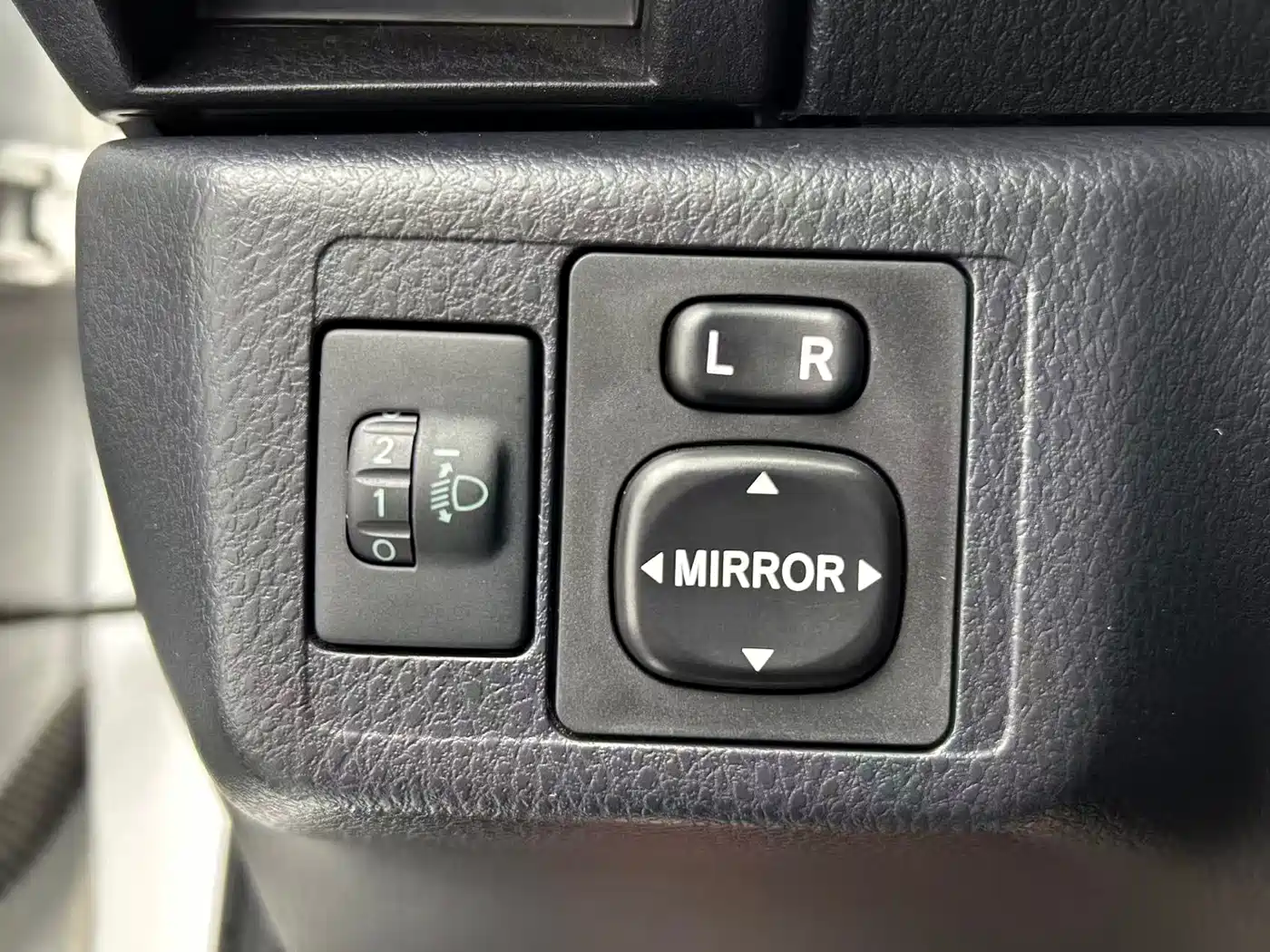 Toyota YARiS L Zhi Xuan 2022 Zhi Xuan X 1.5L CVT Leading PLUS Edition фото 11