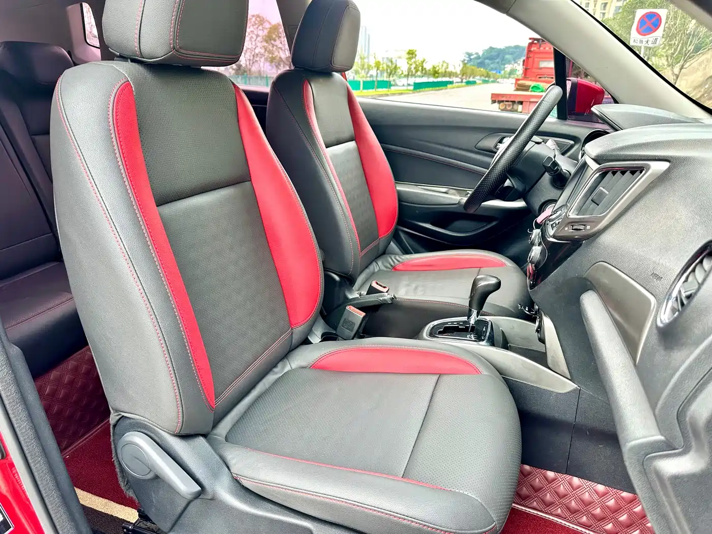 Changan CS15 2018 2016 1.5L Automatic Luxury