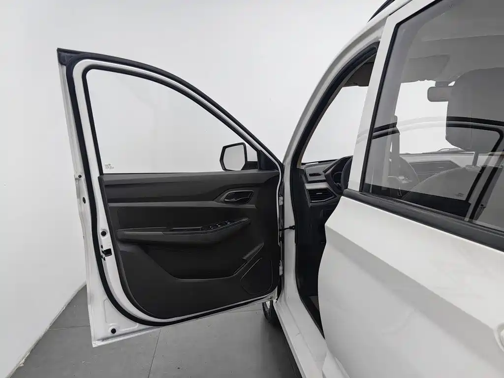 Фото 8 - Wuling Motors Wuling Hongguang