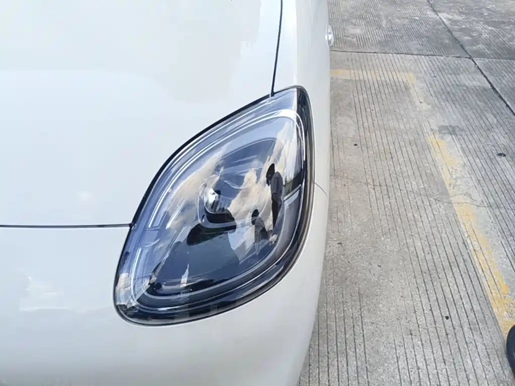 Wuling Motors Hongguang MINIEV 2026 2025 4-Door Advanced