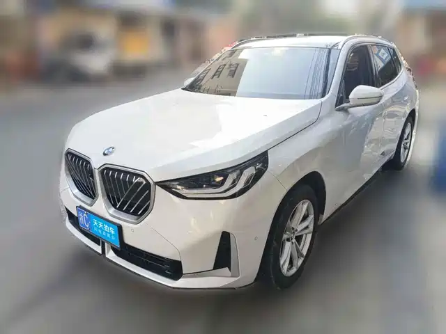 BMW X3 2025 xDrive25L Luxury Package — фото 1