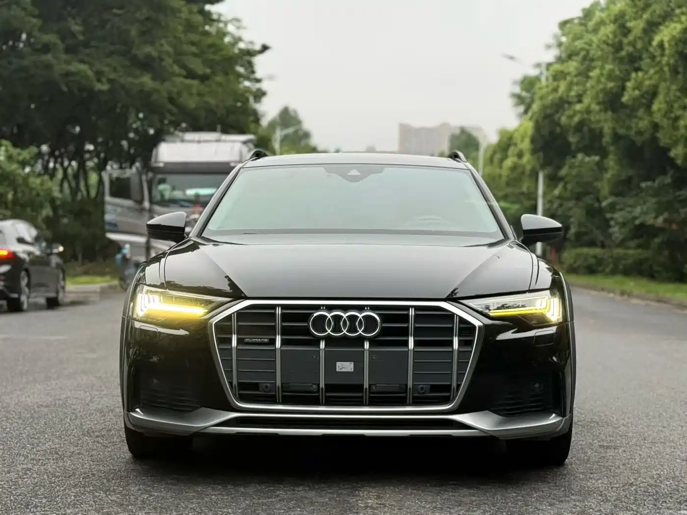 Audi A6 (Import) 2020 allroad quattro Explorer 55 TFSI Premium Off-Road фото 2