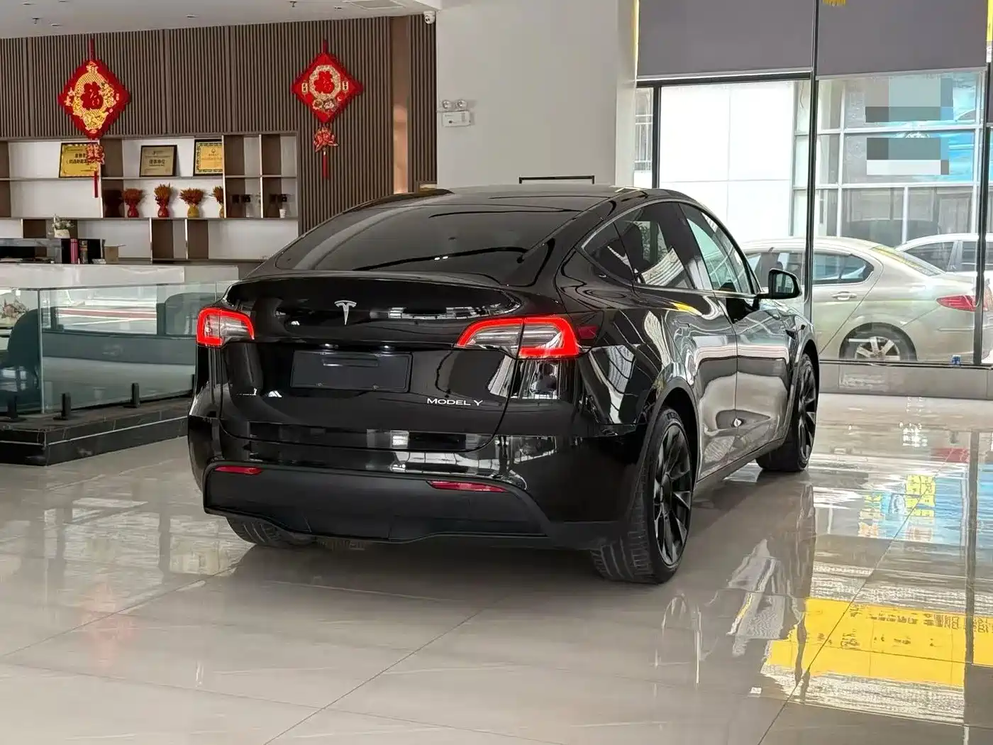 Tesla Model Y 2021 2021 Standard Range Rear-Wheel Drive