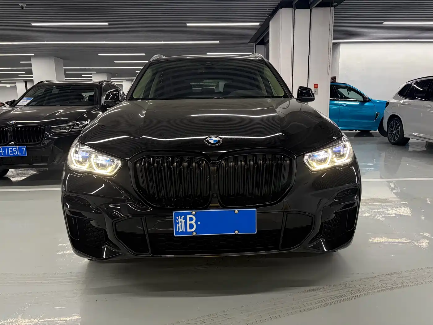 BMW X5 2022 Facelift xDrive 30Li Premium M Sport Package фото 3