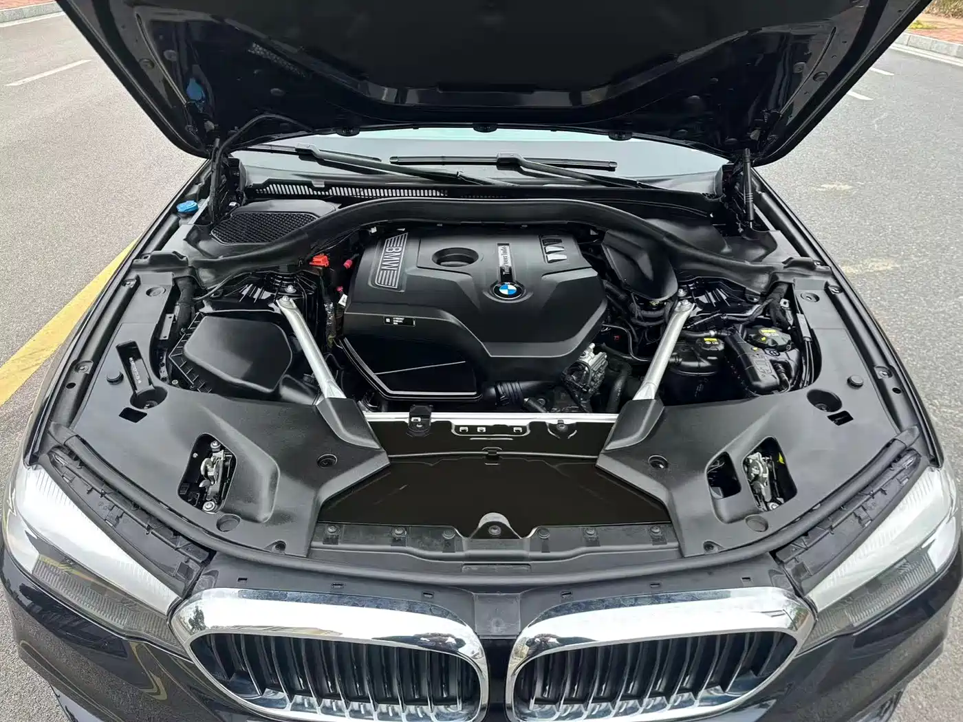 BMW 5 Series 2020 525Li M Sport Package фото 17