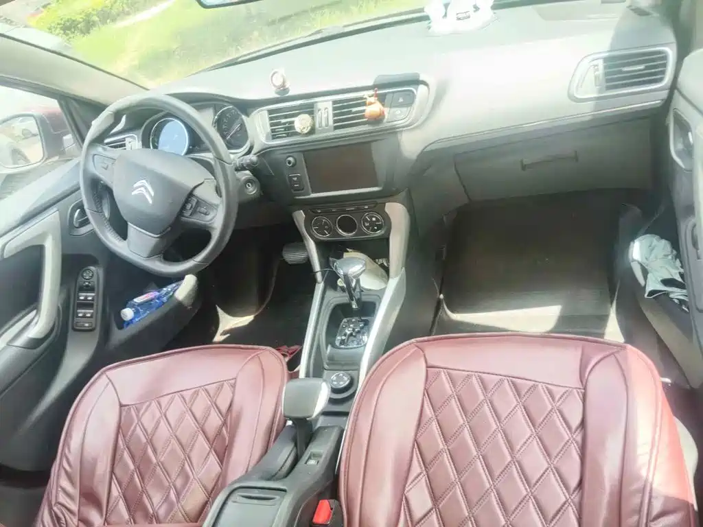 Citroën C3-XR 2016 2015 1.6THP Automatic Pioneer
