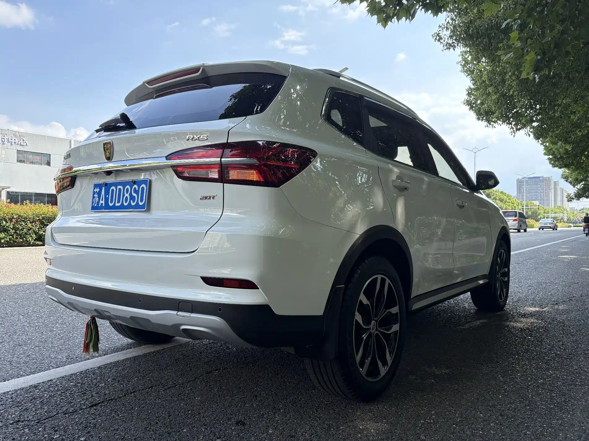 Фото 6 - Roewe RX5