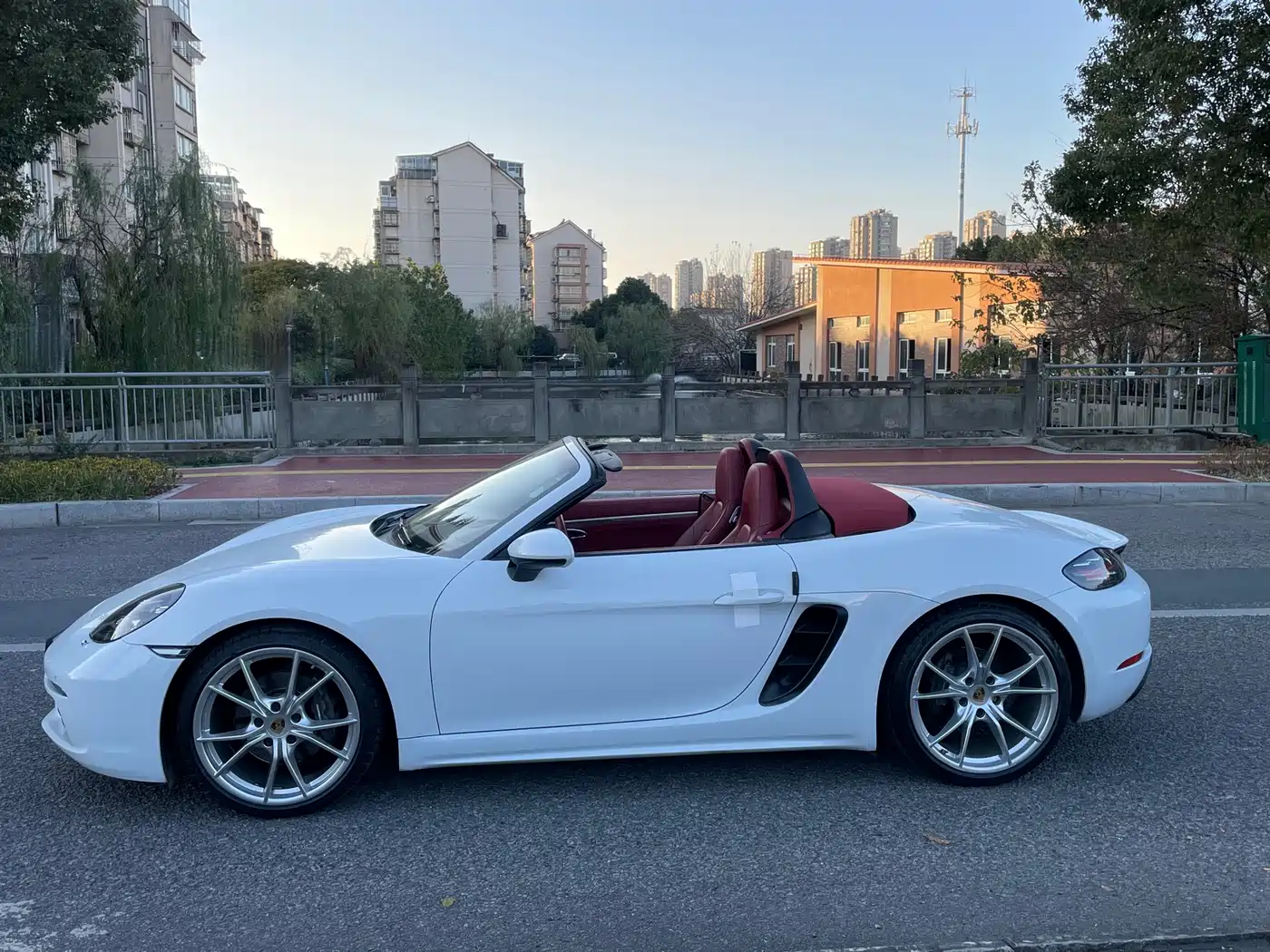 Porsche 718 2018 Boxster 2.0T фото 4