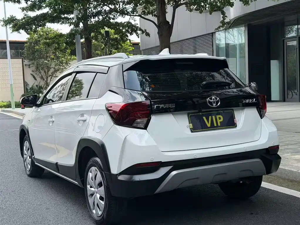 Toyota YARiS L Zhi Xuan 2022 Zhi Xuan X 1.5L CVT Leading PLUS Edition фото 15