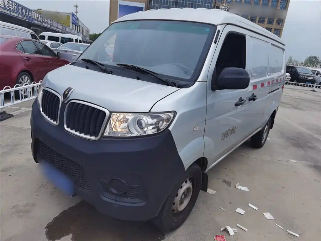 Jinbei Little Sea Lion X30 2023 1.5L Super Comfort Van 2/5 Seats Non-AC SWC15M