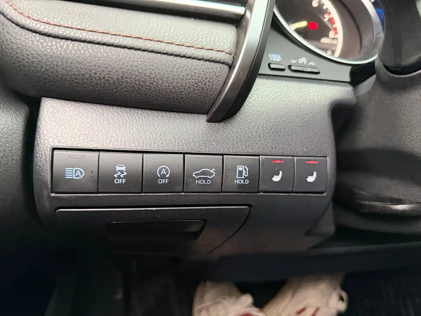 Toyota Camry 2022 2021 2.0G Luxury Edition
