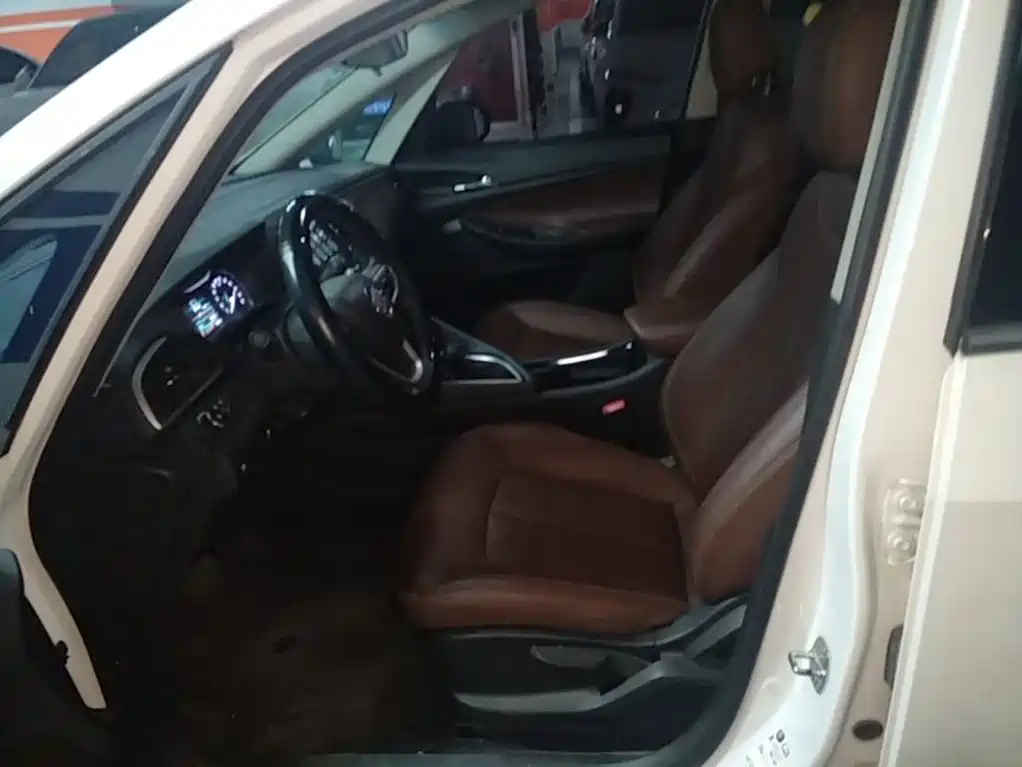Buick GL6 2017 2018 18T 6-Seater Luxury
