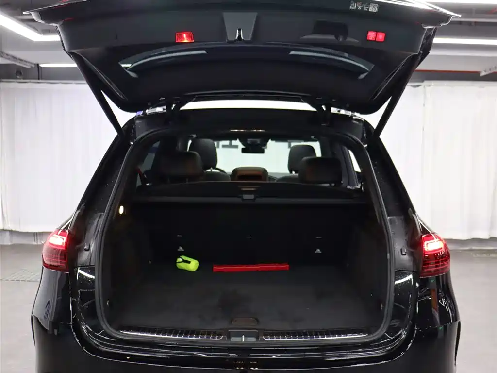 Mercedes-Benz GLE AMG 2024 AMG GLE 53 4MATIC+ фото 27