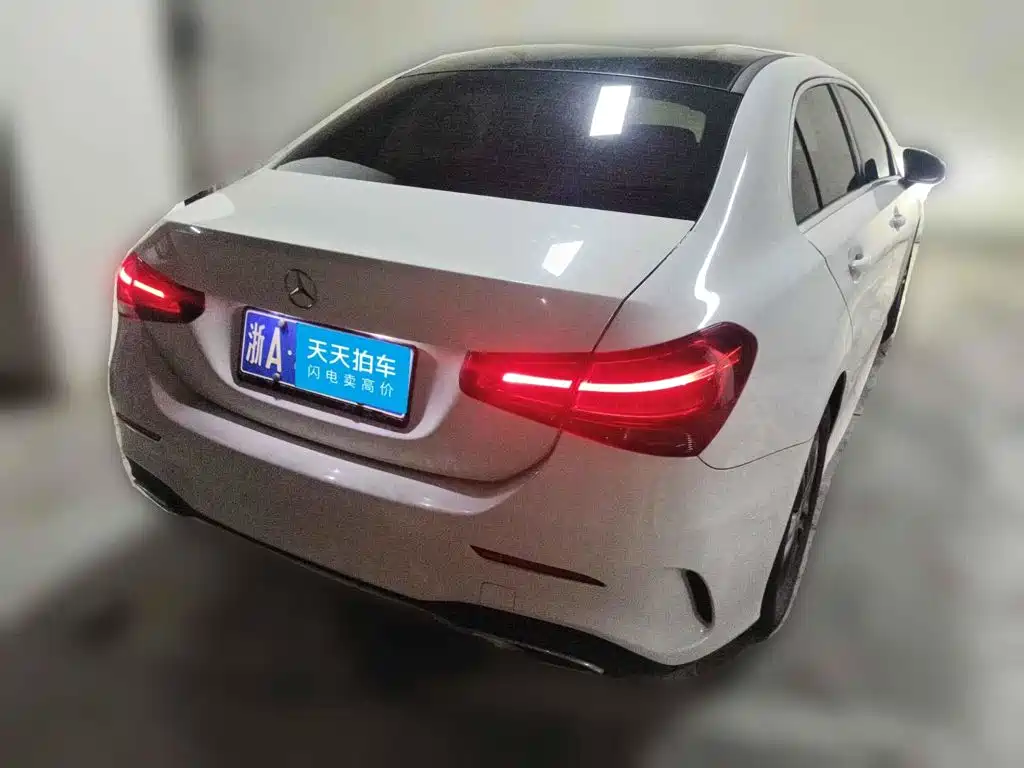 Фото 5 - Mercedes-Benz A-Class